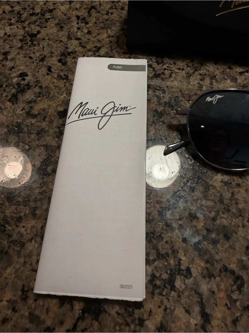 Brand New w/ Case MAUI JIM Island Eyes Grey Black Sunglasses Retail $429